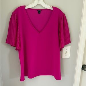 Ann Taylor Pink Pleated Blouse with Blouse Sleeves